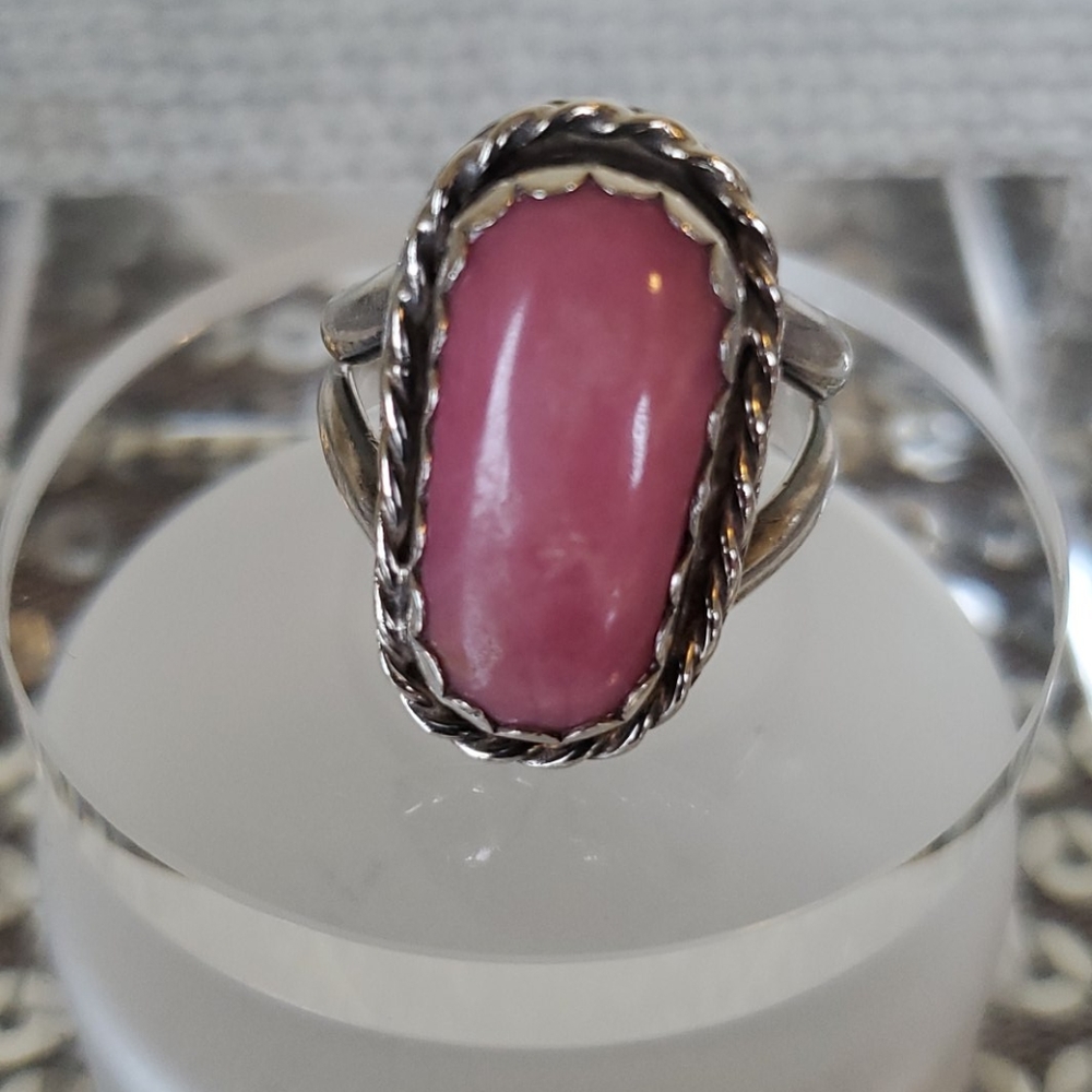 STERLING RING WITH PINK STONE